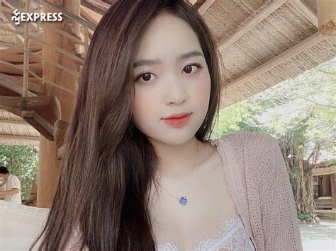 Lê Phương Anh là ai Hot girl nóng bỏng trong MV Níu Duyên 35Express
