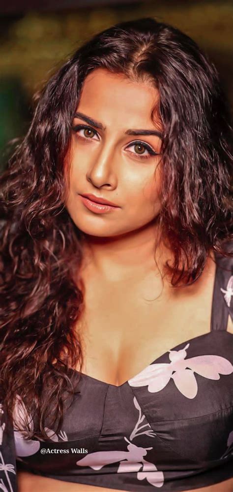 Pin On Vidya Balan Hot