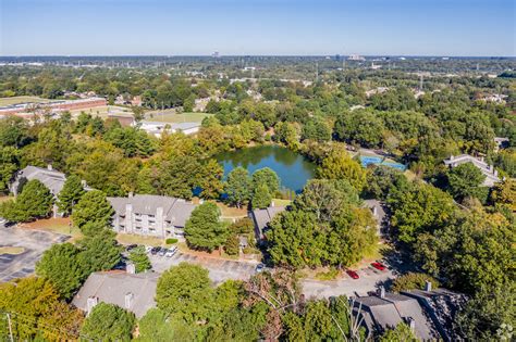 Edge At Lakeview 6296 Lake View Trl Memphis Tn