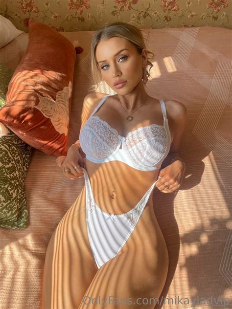 Mikaila Demaiter Mikayla Demaiter Nude Photos FitNakedGirls Photos