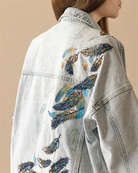 Джинсовая куртка с вышивкой бисером FEATHERS Кастом джинсовка вышитая в ...
