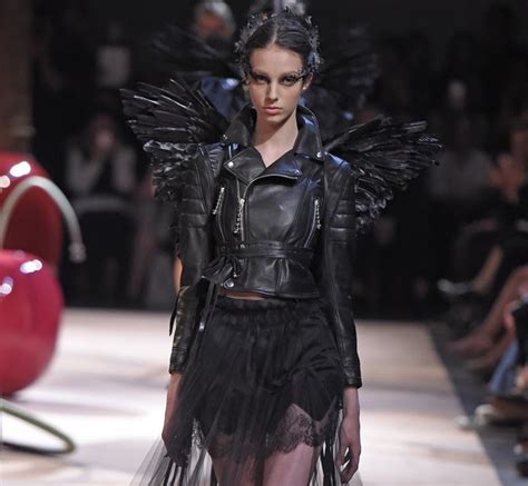 5th Avenue Goth Haute Goth Report Spring 2015 Early Fall 2015