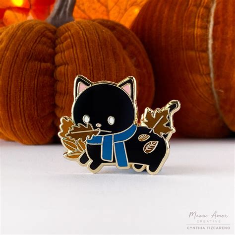 Enamel Pins Meow Amor Creative