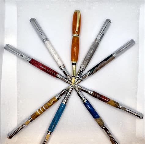 Finally tried out the Pilot Kakuno for the first time. The pen feels so