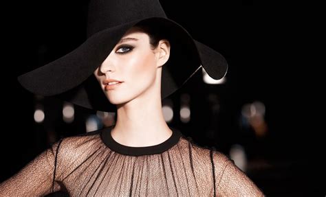 Новинки макияжа от Clarins: тушь, уплотняющая ресницы, и три палетки ...