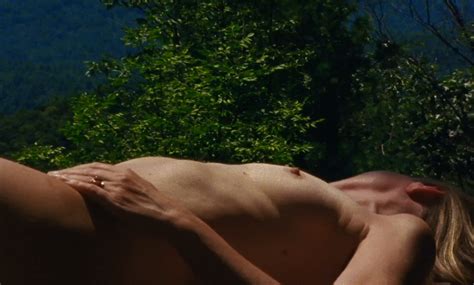 Nude Video Celebs Natalia Dyer Sexy Karin Eaton Nude Mountain Rest 2018