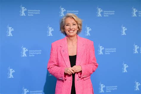 Emma Thompson Says Accepting Her Naked Body Was Hard Here S How To Love Yours