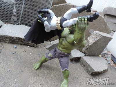 Hot Toys KO Mini Hulk Figure