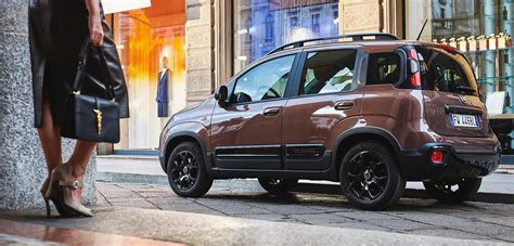 Nuova Fiat Panda Trussardi La Prima Panda Di Lusso Qj Rent