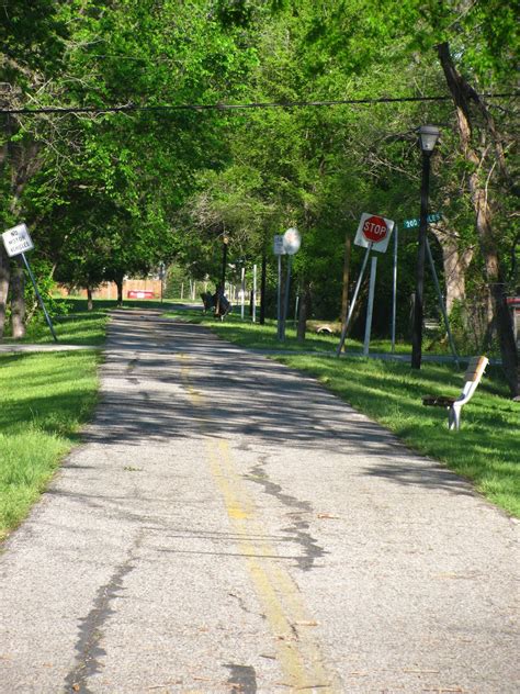 Houston Walks: Harrisburg Hike & Bike Trail