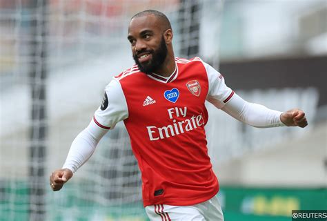 FST's daily transfer update as Gunners plan Lazio raid | FST