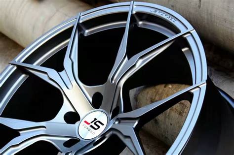 очень красивый дизайн полностью кастомных кованых дисков FULL CUSTOM ...
