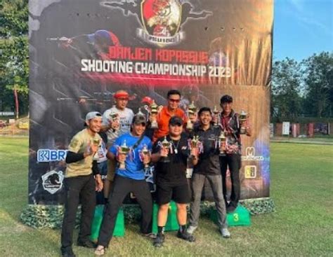 Siswa SMP St Antonius Sabet Dua Gelar Juara Menembak Danjen Kopassus