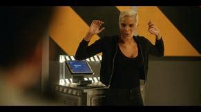 ELIZABETH LUDLOW Nude AZNude