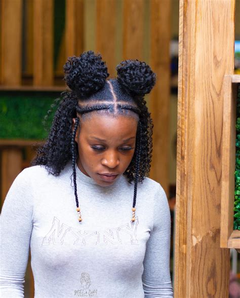 Stunning Braided Hairstyles and African Braids to Show Your Braider (12