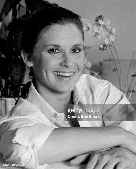 Hot Sexy Stephanie Zimbalist Bikini Pics