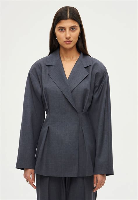 Жакет с защипами по талии — SHI-SHI