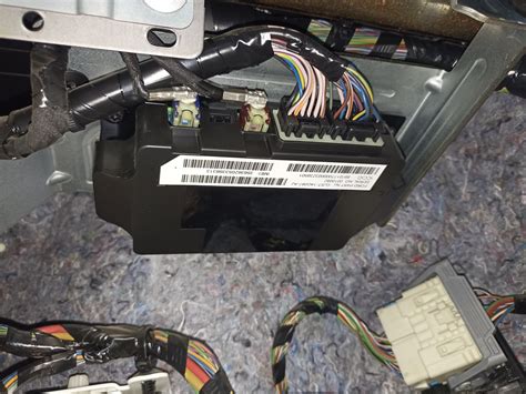 Замена батареи Глонасс на Форд Фокус 3 Рестайлинг — Ford Focus ...