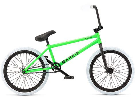 Radio Bikes "Darko" 2017 BMX Bike - Matt Neon Green | kunstform BMX ...