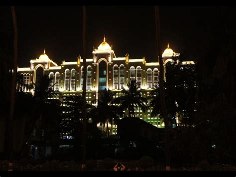 Saifee Hospital - Mumbai | The Ministry Of Light