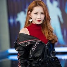 Sự thật hot girl Phi Huyền Trang lộ clip nóng đi khách trăm triệu