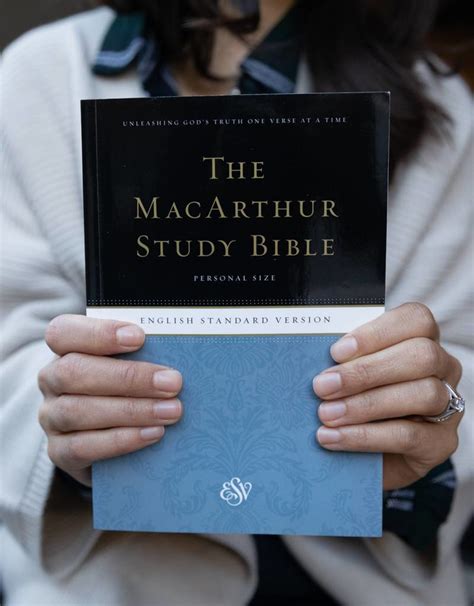 ESV MacArthur Study Bible, Per - Grace Books