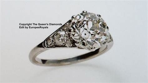 Queen Elizabeth Ii’s Engagement Ring Royal Rings Queen Elizabeth Ii Wedding Wedding Rings