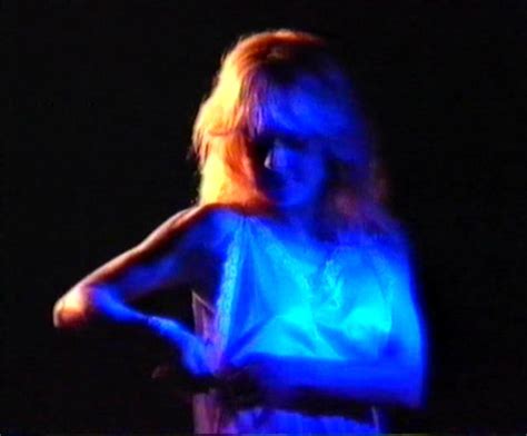 Linnea Quigley nude pics página 6