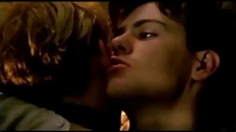 Gay Kiss From Mainstream Movies Gaylavida XNXX