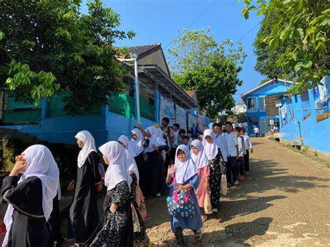 sehari  islamic boarding school eltahfidh calon penghafal quran