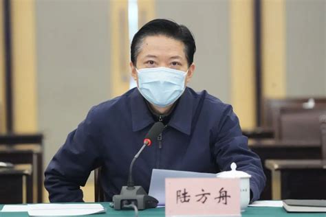 统一思想、坚定信心、齐心协力！区委常委会扩大会议研究部署疫情防控工作