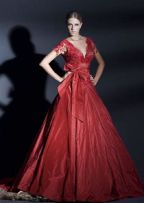 1000 Images About Red Wedding Dress On Pinterest Vintage Gothic Red