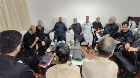 Manipur Violence Opposition Leaders Show Up In Black Dress To Protest