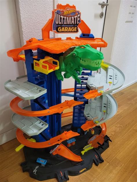 Hot Wheels Megacity Parkgarage Mit T Rex Kaufen Auf Ricardo