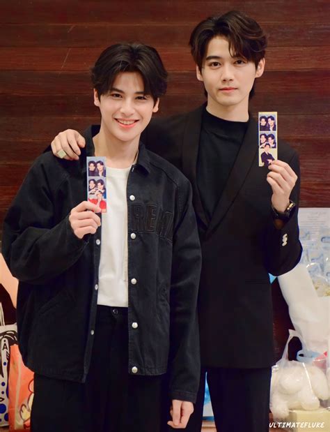 Pin De Natcatae En A Boss And A Babe Actores Fondos Para Fotos Foto