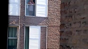 La Vecina Del 5 B Dia 1 XVIDEOS