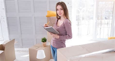 Resolutions to Stop Clutter - Mini Price Storage