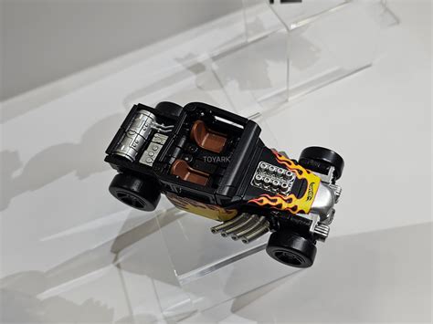 Toy Fair Hasbro Booth Hot Wheels X Transformers Figures Revealed Transformers News