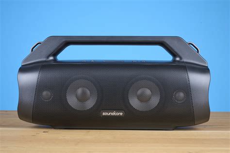 Soundcore Motion Boom Plus im Test: Outdoor-Speaker mit kräftigem Sound ...
