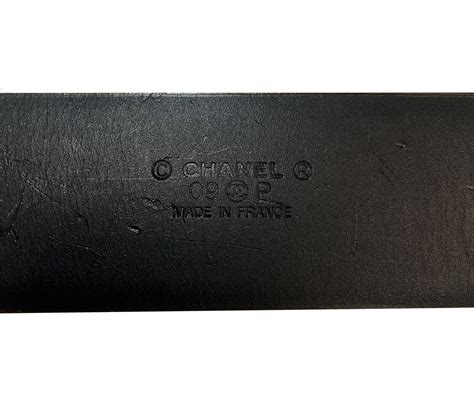 Бордовый ремень Chanel с крестом