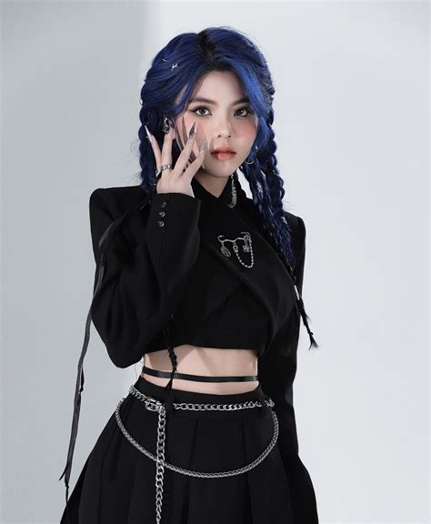 Tổng hợp Ảnh Reency Ngô bikini khoe body bốc lửa