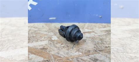 Концевик Nissan Terrano купить в Москве с доставкой NISSAN 7700427640 ...