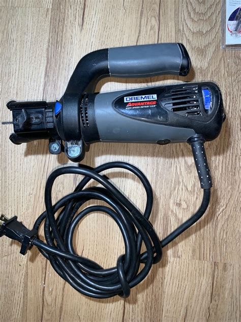 Dremel Advantage High Speed Rotary Saw Model 9000 with Case and MANY ...