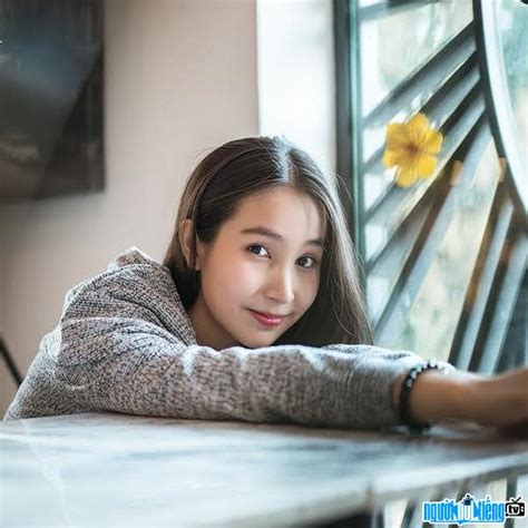 Hot Girl S N H B O Tr M