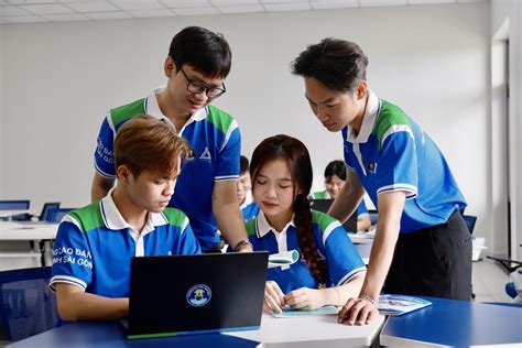 C Ng Ngh Th Ng Tin V Ng Nh H C Hot Sinh Vi N C Th C N Nh C Hunghau Education