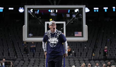 Danny Hurleys Rebuild Complete As Uconn Returns To Final Four