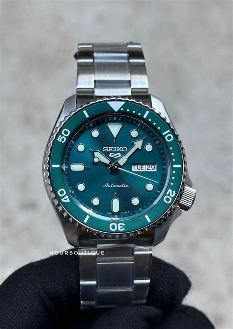 Brand New Seiko 5 Sunburst Green Dial Mens Automatic Watch SRPD61K1