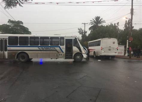 Choque Entre Camiones Por No Respetar El Alto