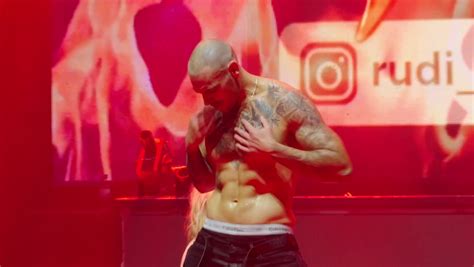 AusCAPS Liam Moore Nude In The Inspired Unemployed Impractical Jokers Episode