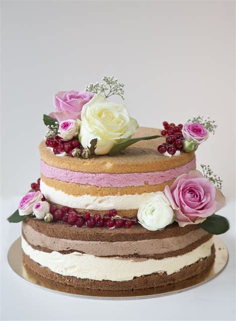 Geburtstagstorte Naked Cake